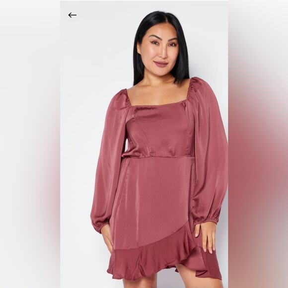 Sadie & Sage long sleeve Mini Dress with square neckline size medium - Picture 1 of 12